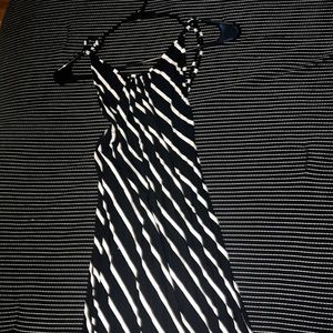 Maxi dress open back